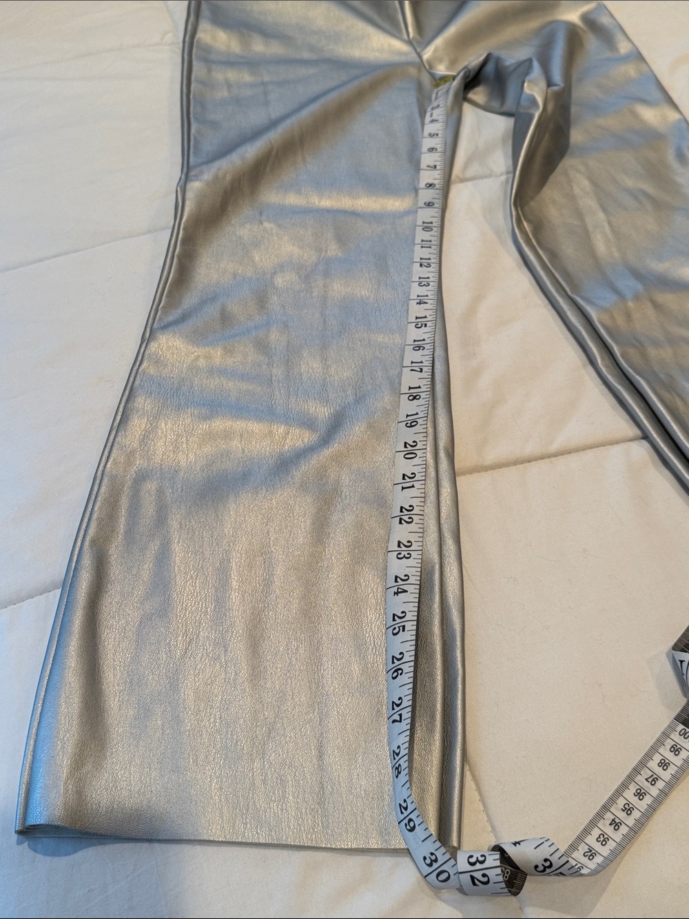 NWT Vince Camuto confetti ready silver pants size 4 - Picture 5 of 5